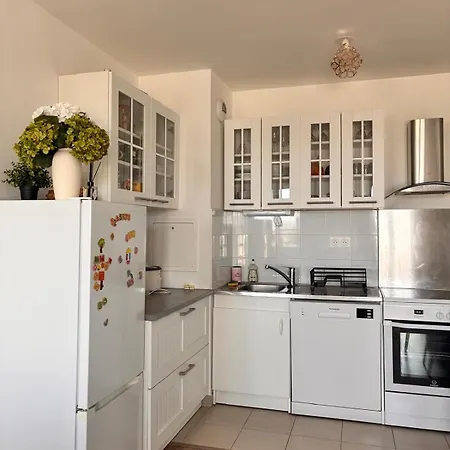 3 Pieces Proche Avec Borne De Recharge Apartmán Serris